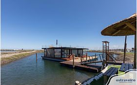 Barcos Casa Ostraveiro